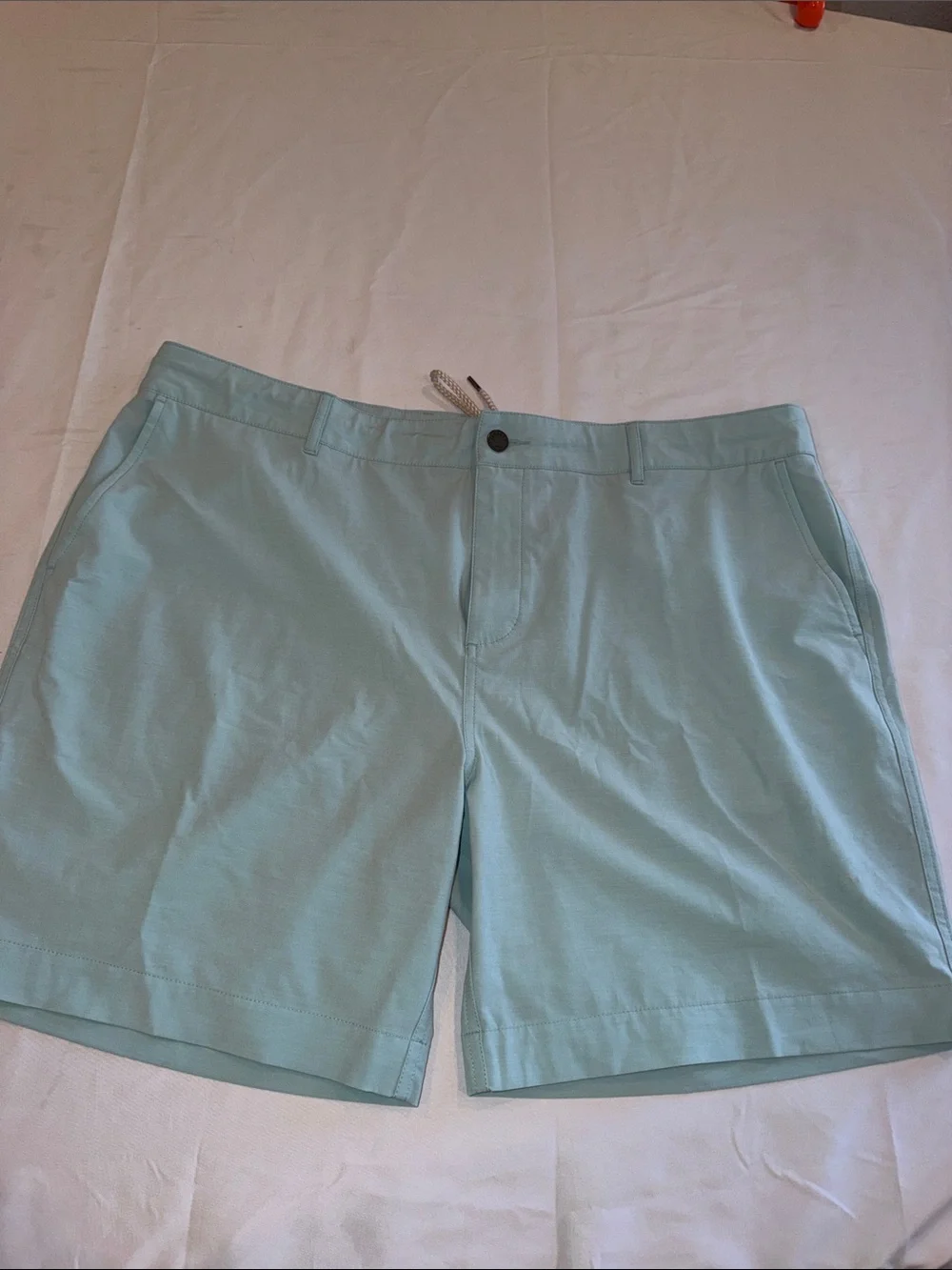 T0109204 Faherty shorts EUC SZ 40